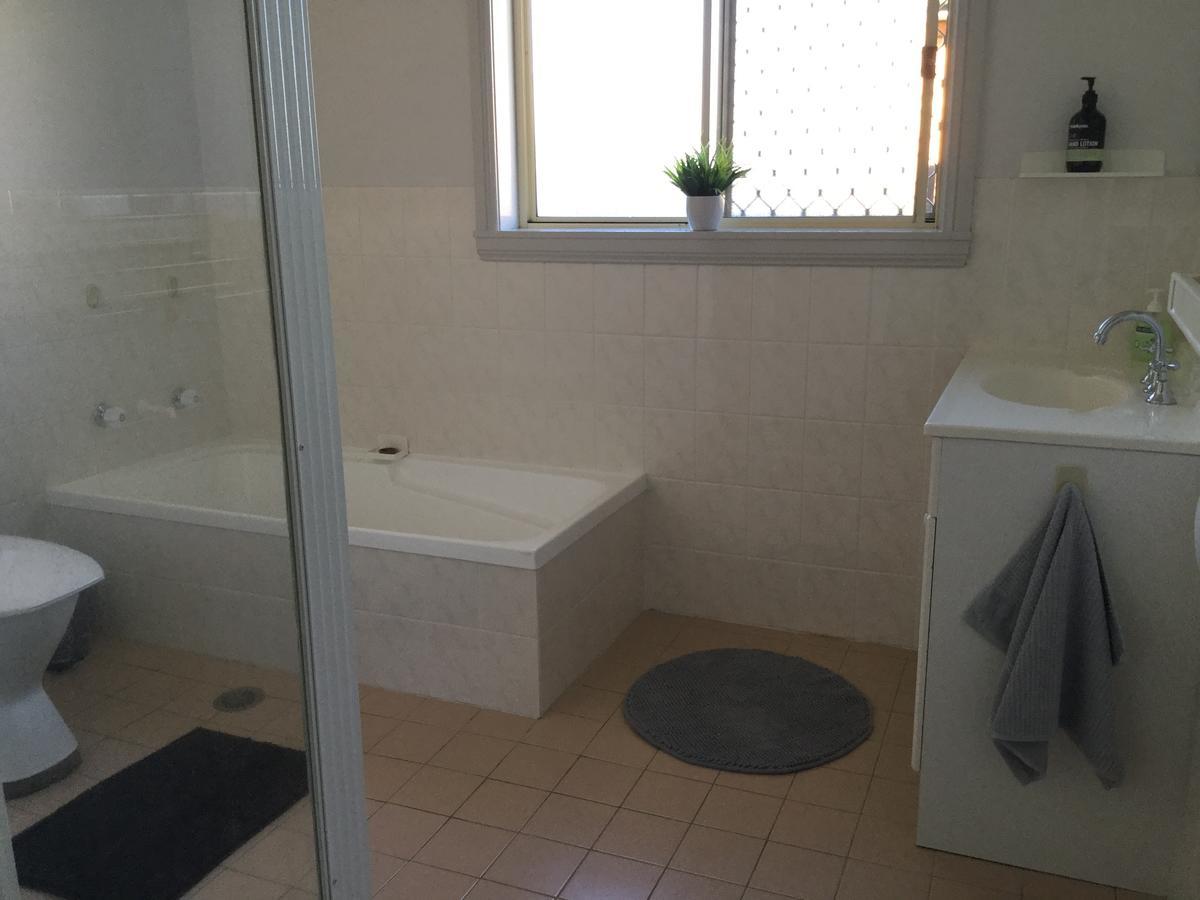 Tic Tac Toe Quality Accommodation Armidale Esterno foto